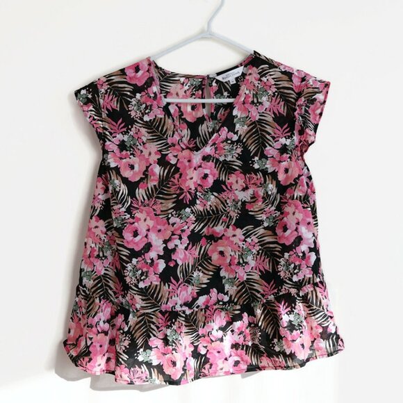 Size M - Northern Reflections - Peplum Sleeveless Top -  Floral - Picture 2 of 14